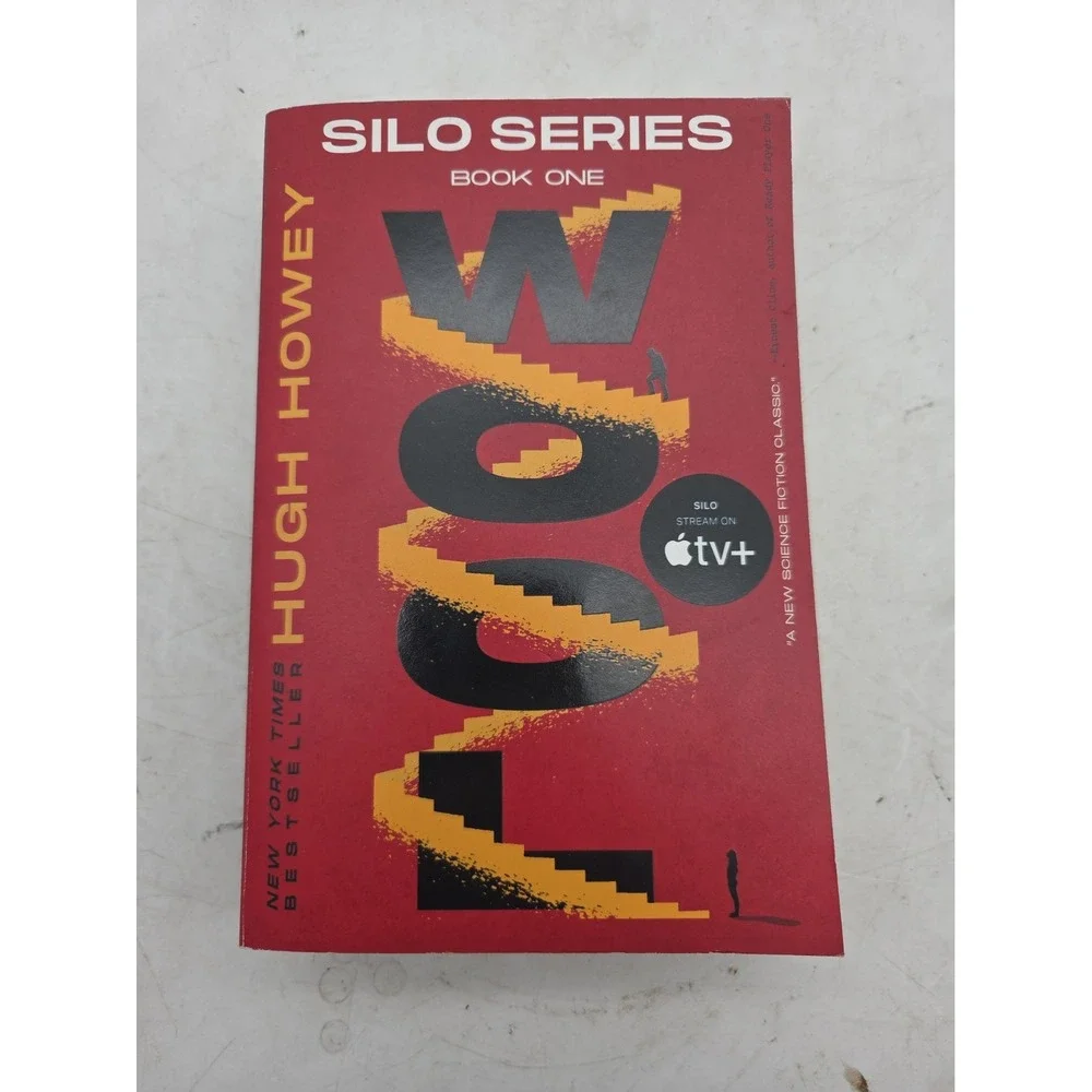 WOOL : Book One of the Silo Series by Hugh Howey (2020, First, Trade Paperback)